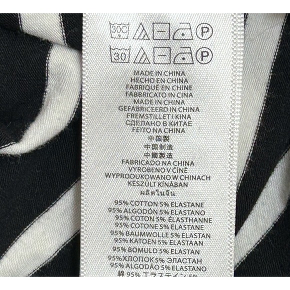 Michael Kors Women's 3/4 Sleeve Black/White Stripe Top - Picture 6 of 10